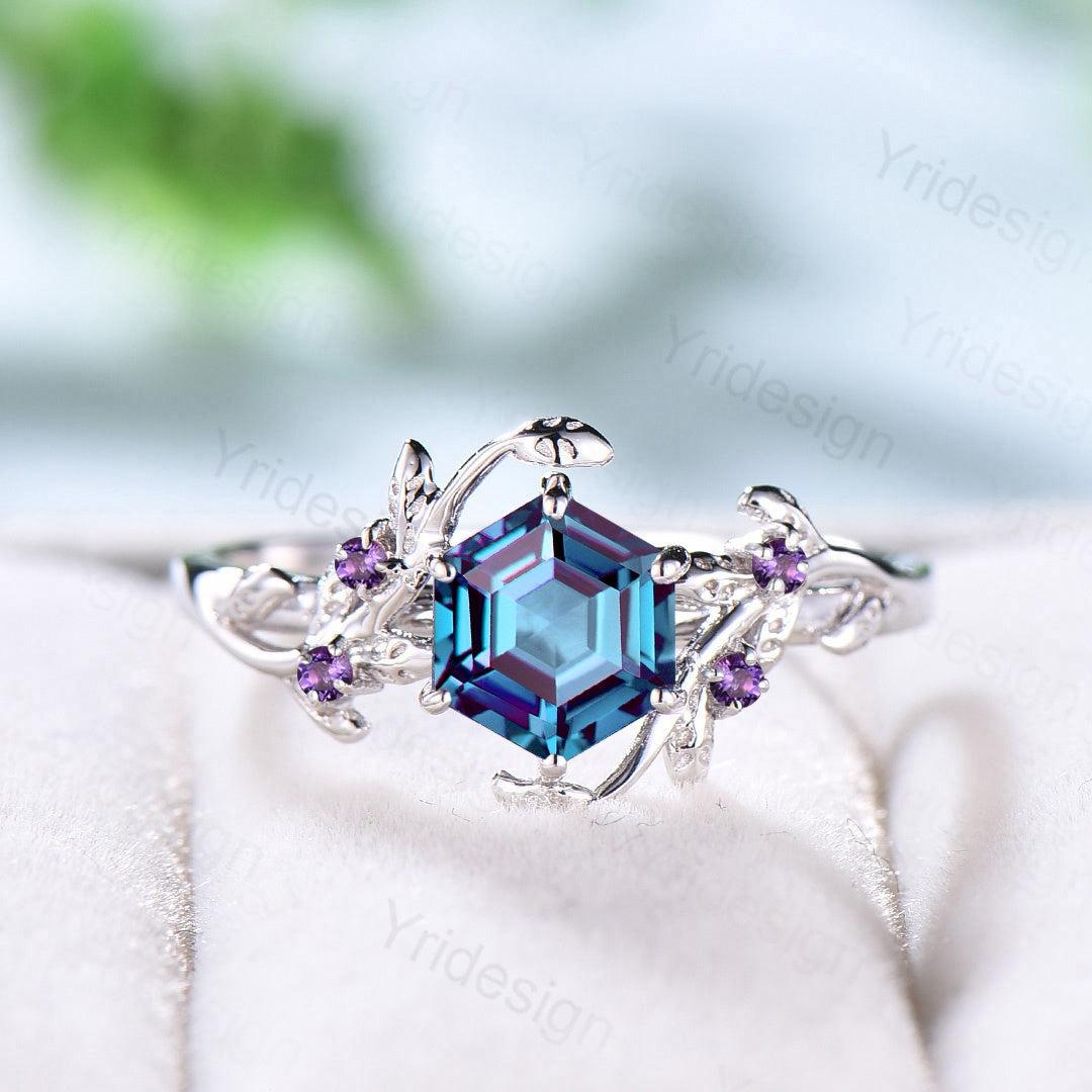 Alexandrite and amethyst Ring Vintage Hexagon Alexandrite engagement ring Unique six prongs bridal ring for women leaf vine promise ring - PENFINE