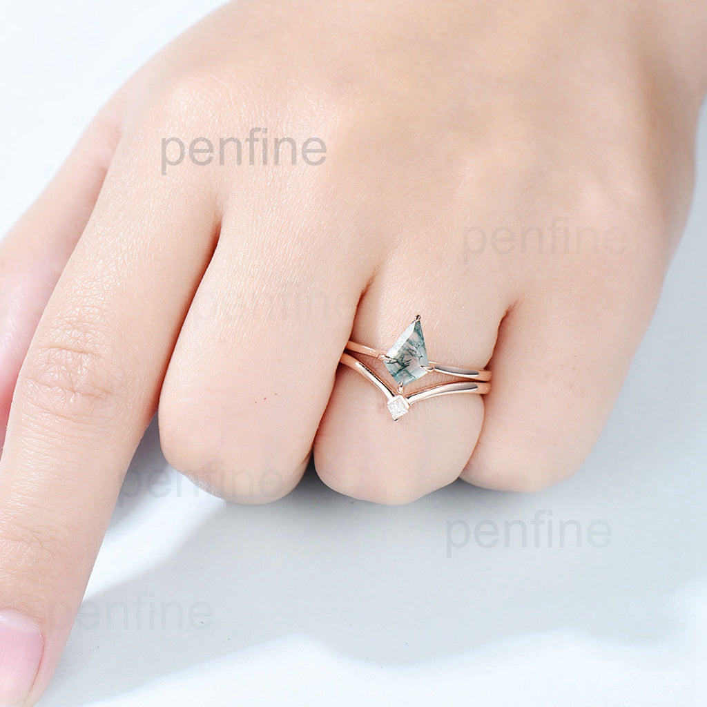 Vintage unique kite shaped green moss agate engagement ring set rose gold silver dainty princess cut moissanite bridal ring set for women - PENFINE