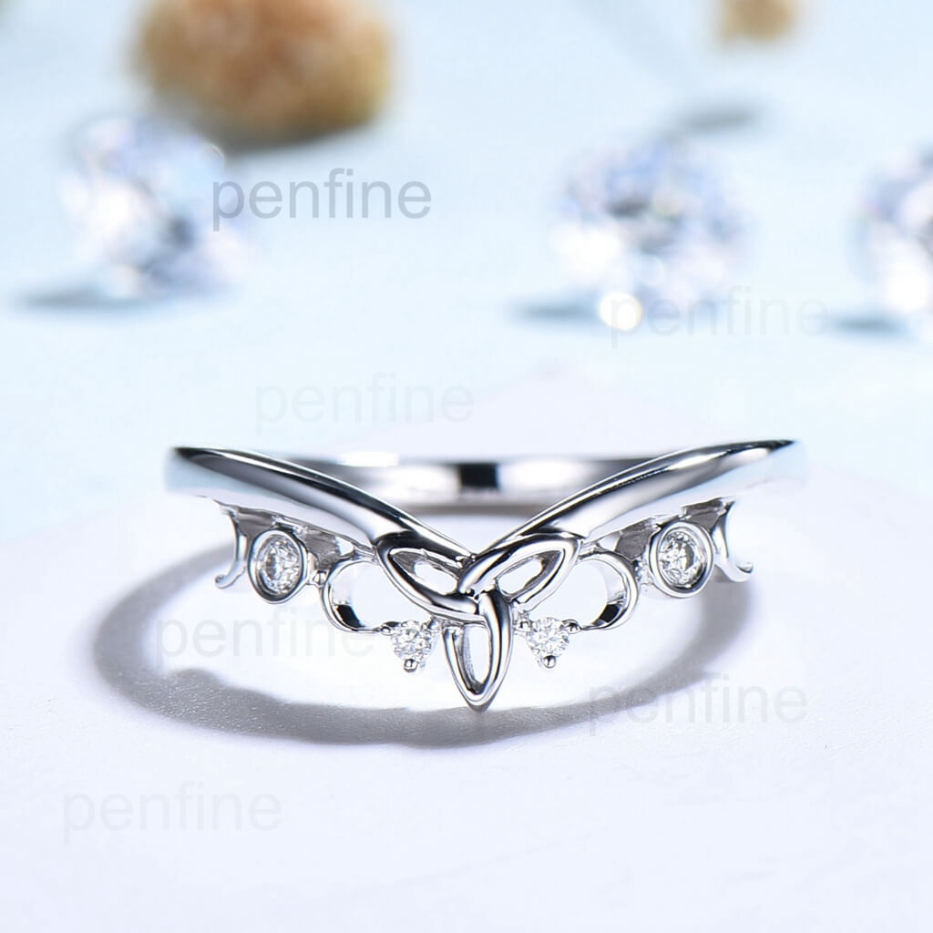 Perrian.in White Diamond Wedding Ring For Women at Rs 16500 in Surat