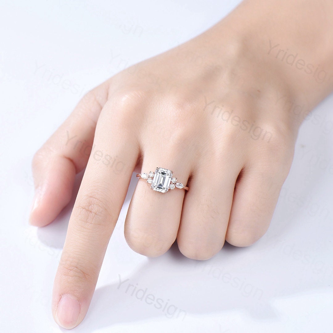 Rings Trendy Christmas Birthday Gifts For Girls Full Diamond Zirconia Ring  For Women Simple Fashion Jewelry Popular Accessories Holiday Gift For Wife  - Walmart.com
