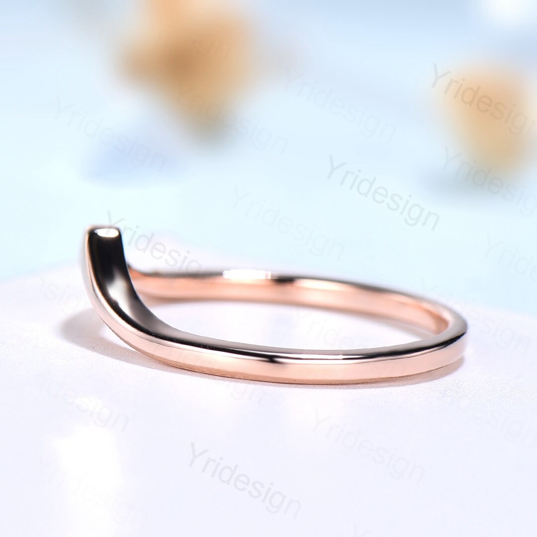 Curved V Wedding Band For Women /Simple Matching Ring / 14K rose gold solitaire stacking ring / Plain ring Anniversary Gift - PENFINE