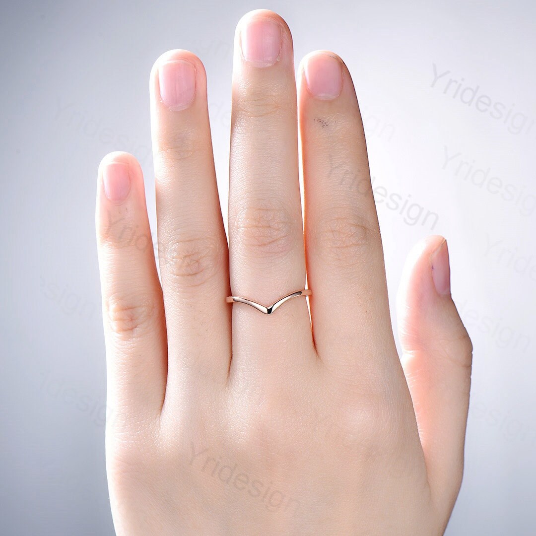 Buy Latest Plain Gold Rings Designs Online for Women With Price