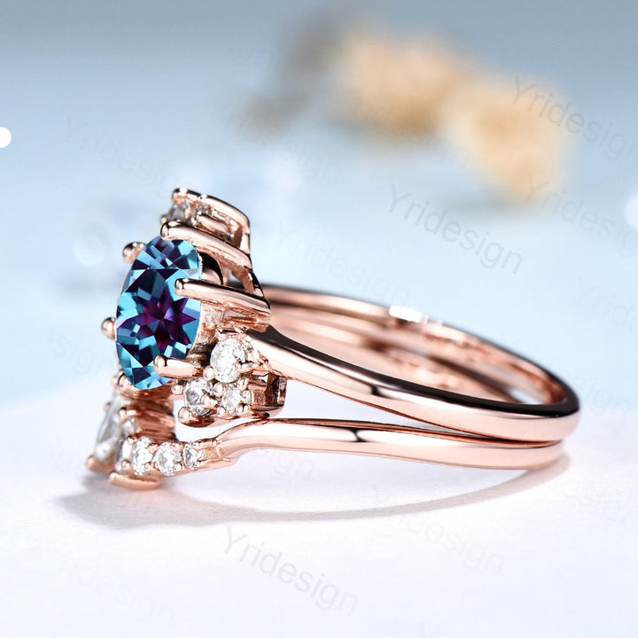 Vintage Alexandrite Engagement Ring Unique Cluster Moissanite Gold Art Deco Wedding Ring For Women Anniversary Ring  bridal ring set jewelry - PENFINE