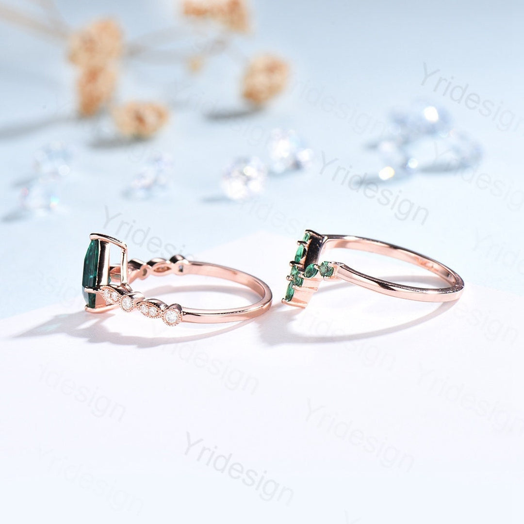 Vintage Kite Cut Peridot Wedding Ring Set Rose Gold Unique Emerald and Peridot Engagement Ring August birthstone bridal ring for women - PENFINE