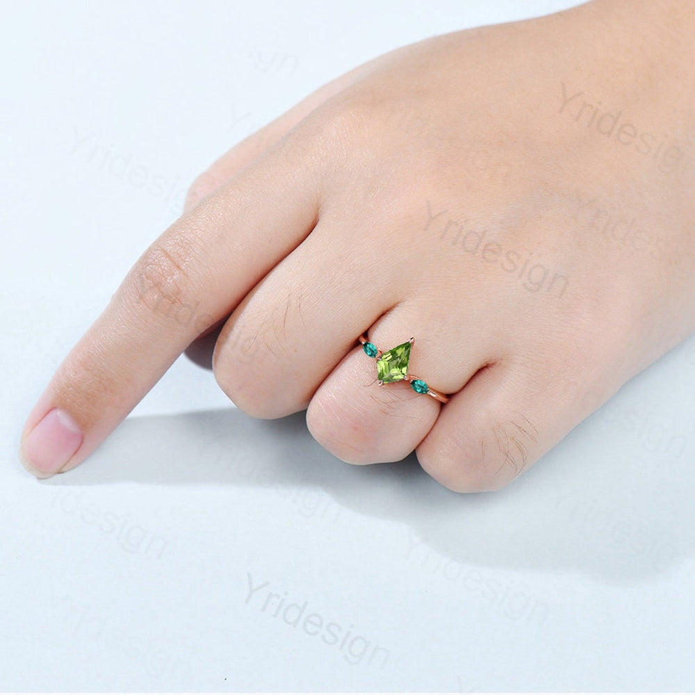 Vintage kite cut  peridot engagement ring 14k rose gold marquise cut emerald wedding ring for women unique green bridal wedding ring for her - PENFINE