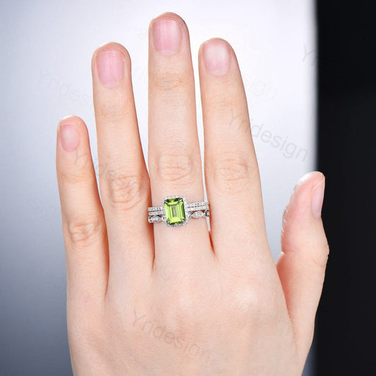 Emerald Cut Peridot Ring 2CT Engagement Ring Set Halo Diamond Solid White gold Wedding Set Moissanite Bridal Promise Ring Anniversary Gift - PENFINE