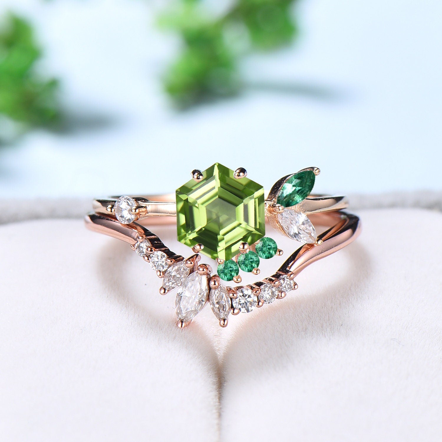 Unique Peridot and Emerald Ring Vintage Hexagon Peridot Engagement Ring Set Unique Cluster Moissanite Wedding Set Art Deco Anniversary Gift - PENFINE