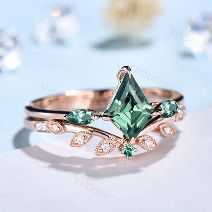Unique Green Sapphire Engagement Ring Set Kite Cut Rose Gold Vintage Green Gemstone Wedding Ring Set Women Teal Sapphire Anniversary Gift - PENFINE