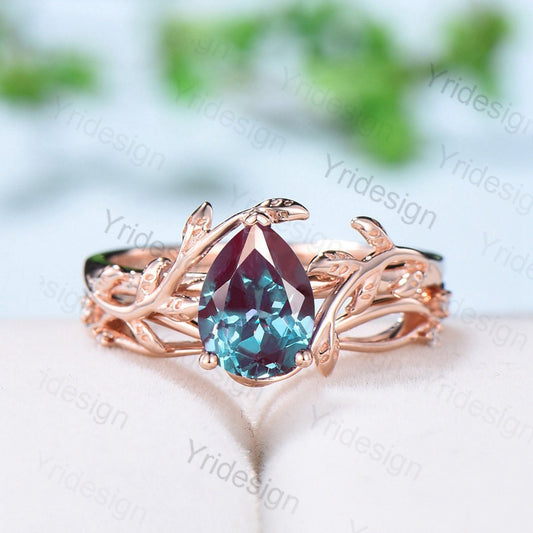 Pear shaped alexandrite wedding ring set rose gold vintage Leaf vine alexandrite engagement ring for women Unique June Birthstone bridal set - PENFINE