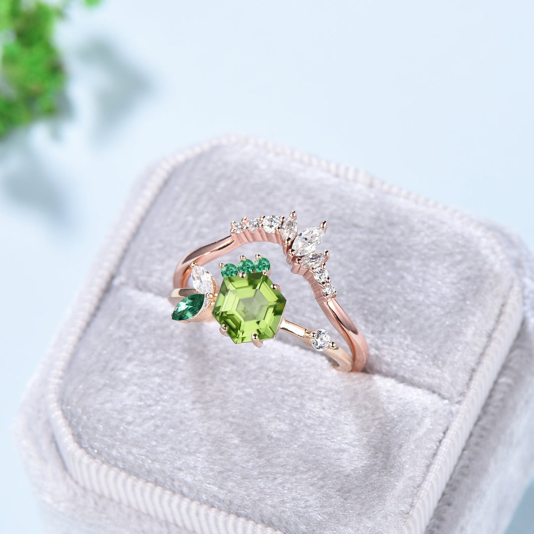 Unique Peridot and Emerald Ring Vintage Hexagon Peridot Engagement Ring Set Unique Cluster Moissanite Wedding Set Art Deco Anniversary Gift - PENFINE