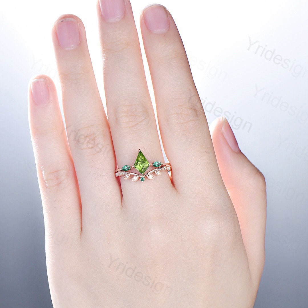 Unique Peridot Engagement Ring Set Rose Gold Peridot 3 Piece Wedding Ring Set Art Deco Peridot fashion Antique Wedding Anniversary Ring Set For Her