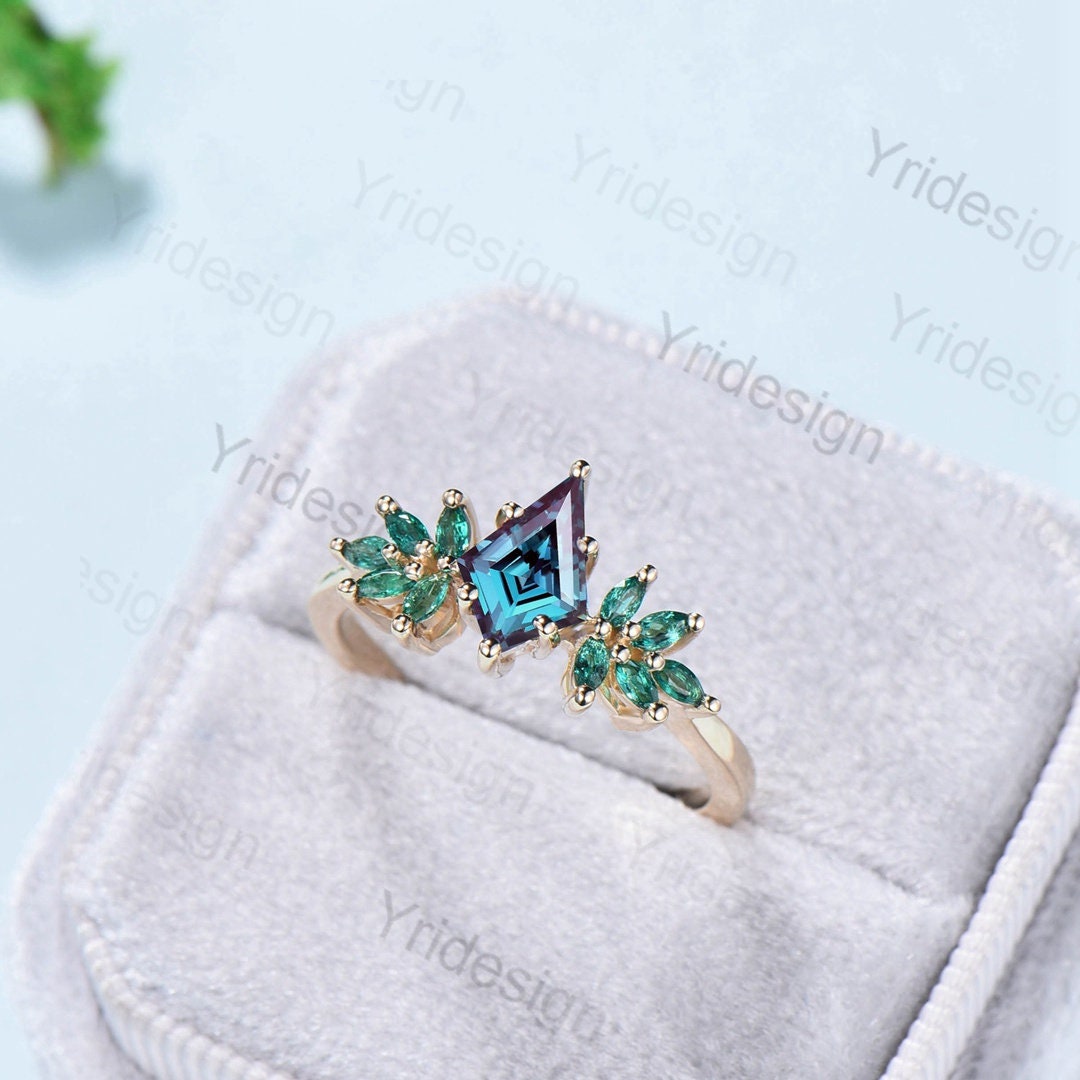 Vintage alexandrite engagement ring kite cut Unique cluster emerald wedding ring for women Healing green gemstone anniversary promise ring - PENFINE