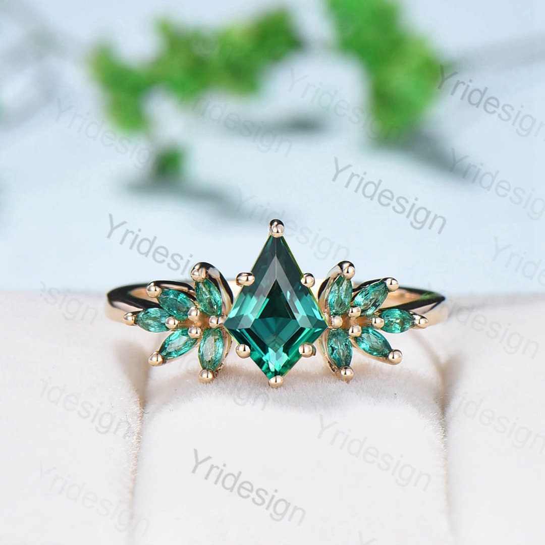 Vintage emerald engagement ring Unique kite cut green crystal cluster marquise emerald wedding ring for women anniversary promise ring gift - PENFINE