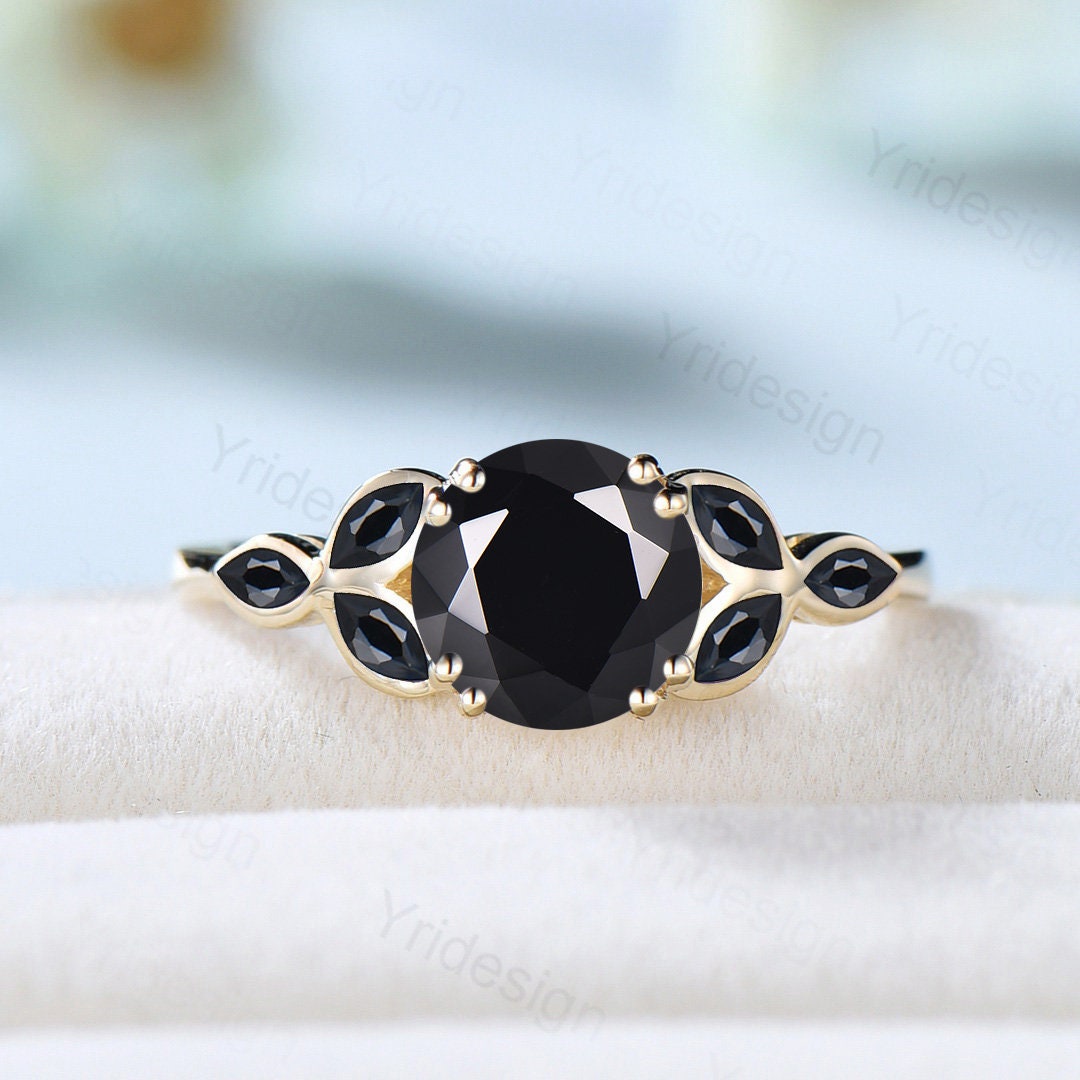 Gold Black onyx Moissanite Curved Wedding Band - Coolring Jewelry