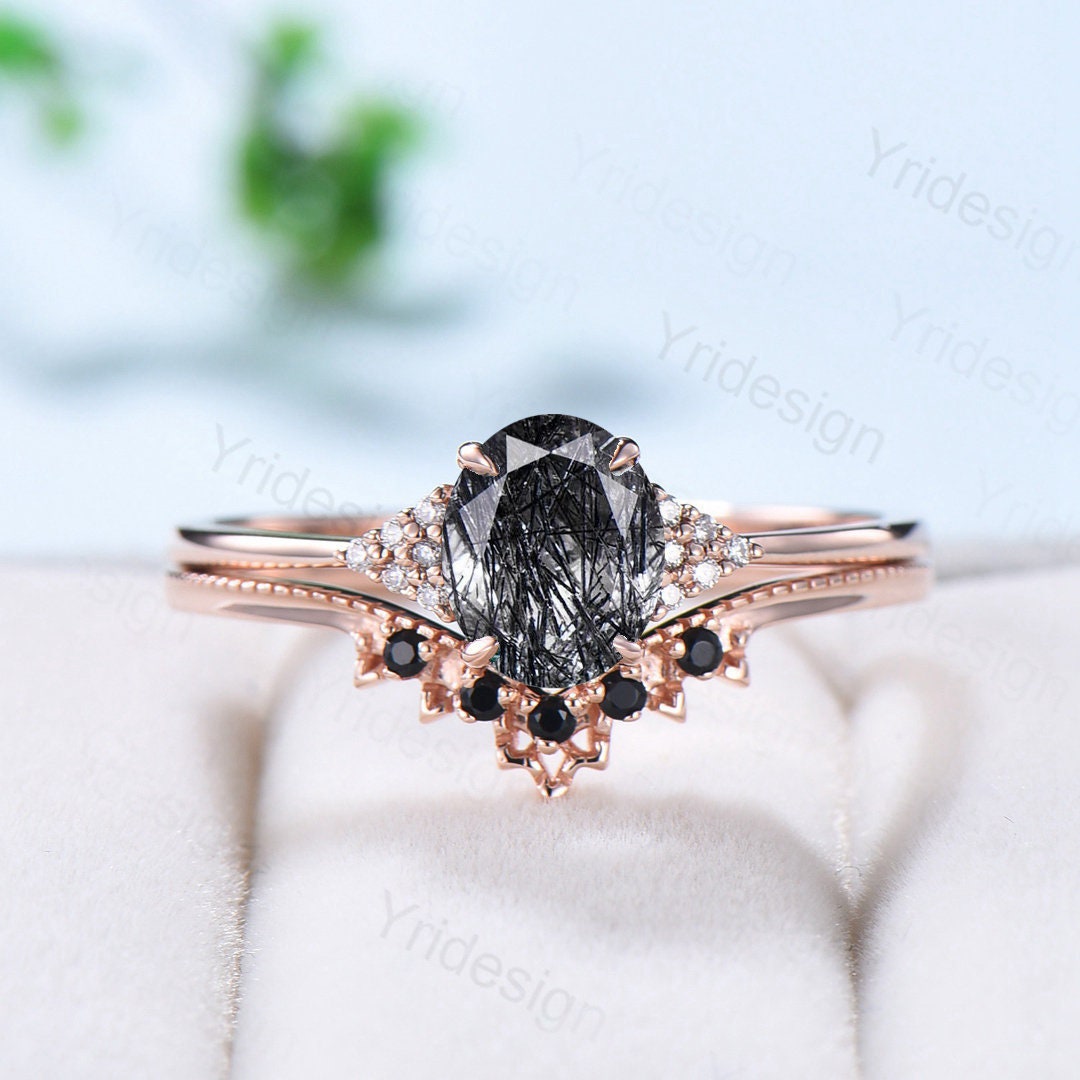 Black crystal 2024 wedding rings