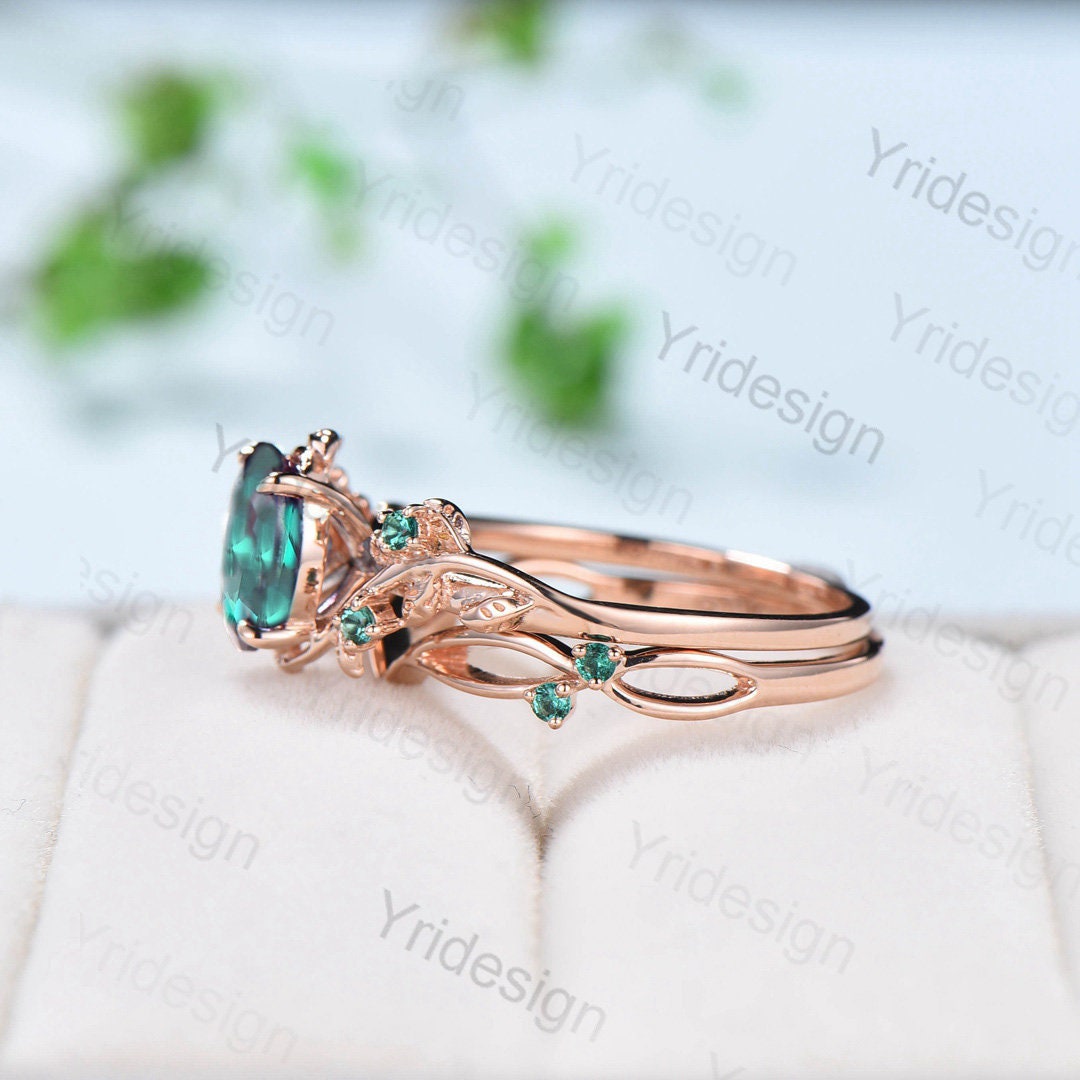 Women's Nature Inspired Leaf Branch Leaves Engagement Ring