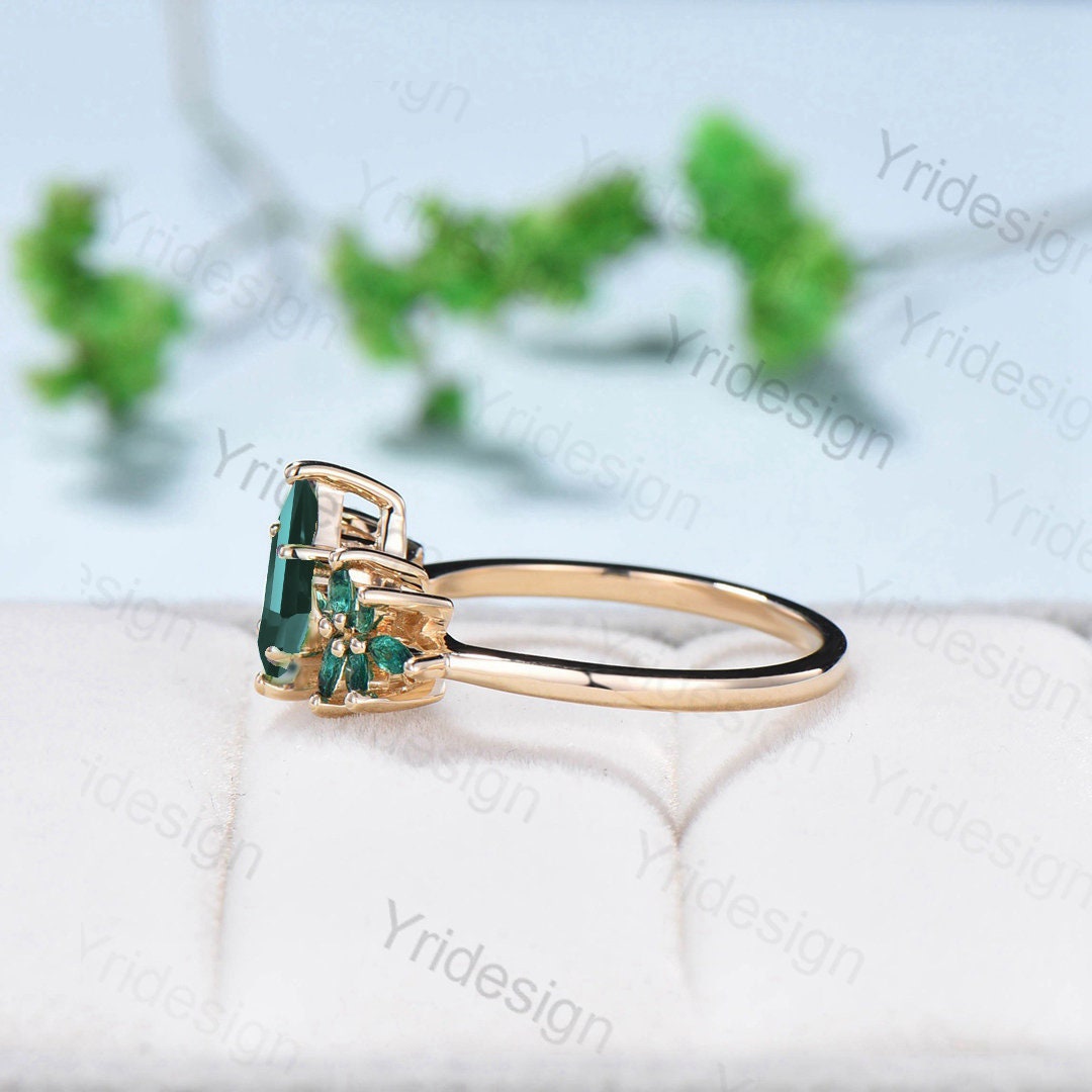 Vintage emerald engagement ring Unique kite cut green crystal cluster marquise emerald wedding ring for women anniversary promise ring gift - PENFINE