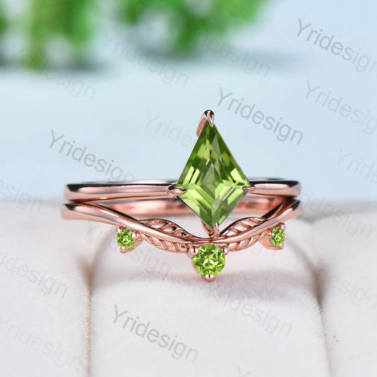 Minimalist Peridot Ring kite shaped Dainty engagement ring set rose gold Solitaire Bridal Set leaf stacking band vintage August birthstone - PENFINE