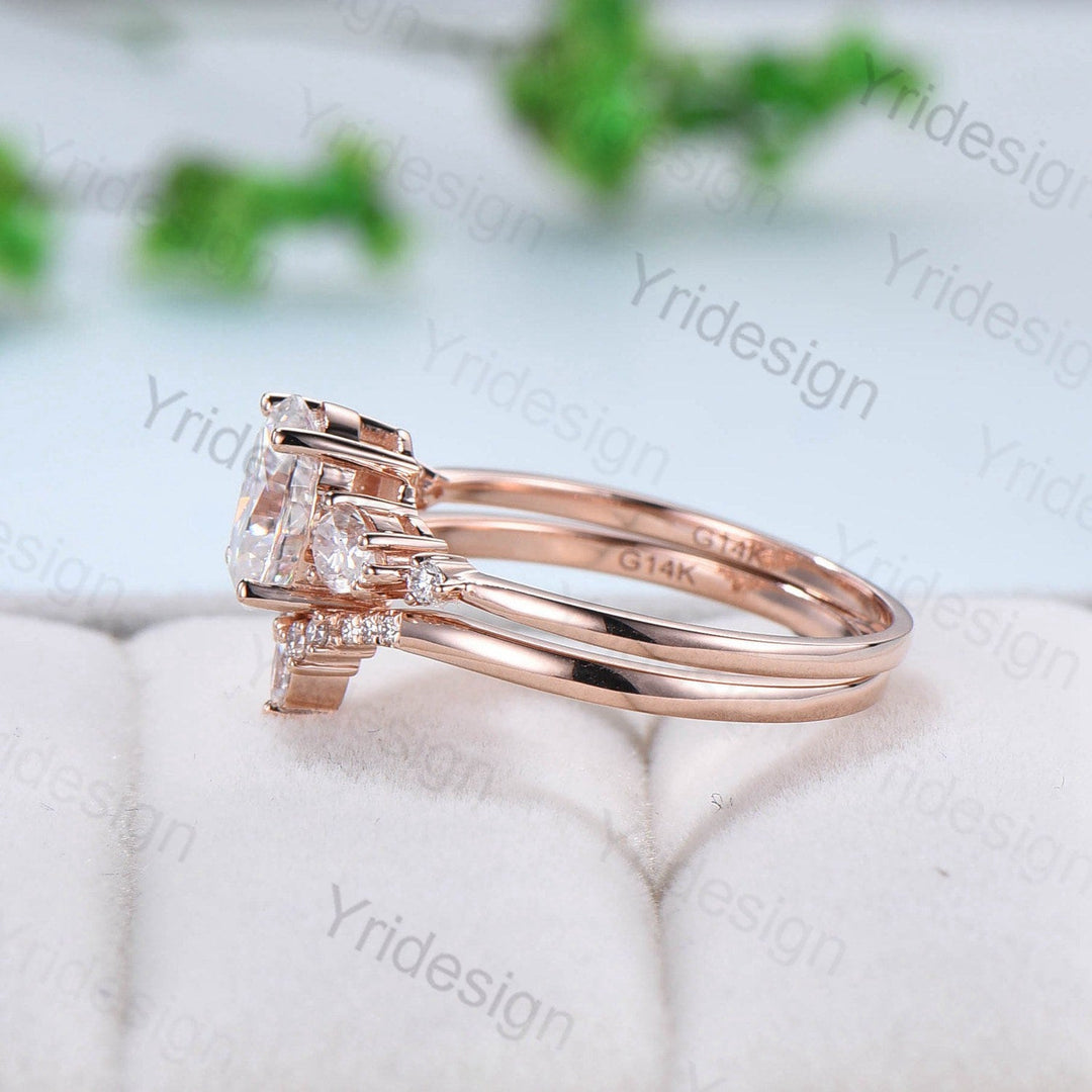 Vintage Moissanite engagement ring set unique solid gold oval moissanite engagement ring women crown wedding band Bridal Promise ring Women - PENFINE