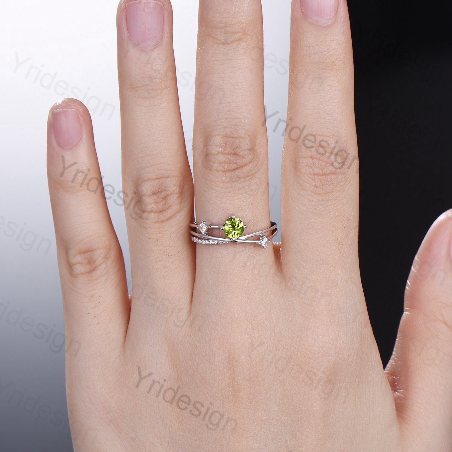 5mm Vintage peridot engagement ring Twisted green peridot gold wedding ring  women Unique moissanite bridal ring split shank forever ring