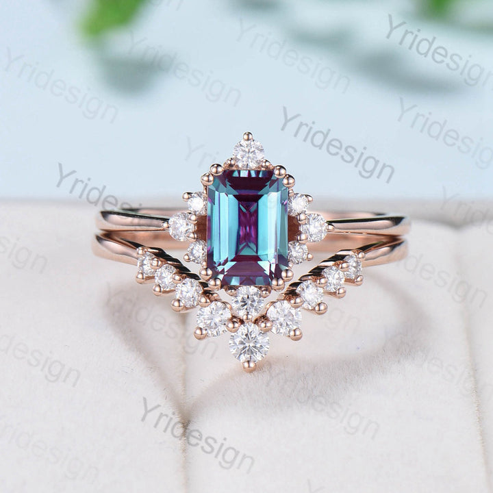 Vintage Emerald Cut Alexandrite Engagement Ring Set 14K Rose Gold Unique Alexandrite Moissanite Wedding Set Gift For Women June Birthstone - PENFINE