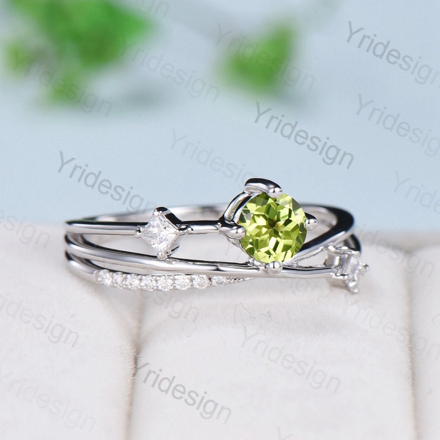 5mm Vintage peridot engagement ring Twisted green peridot gold wedding ring women Unique moissanite bridal ring split shank forever ring - PENFINE