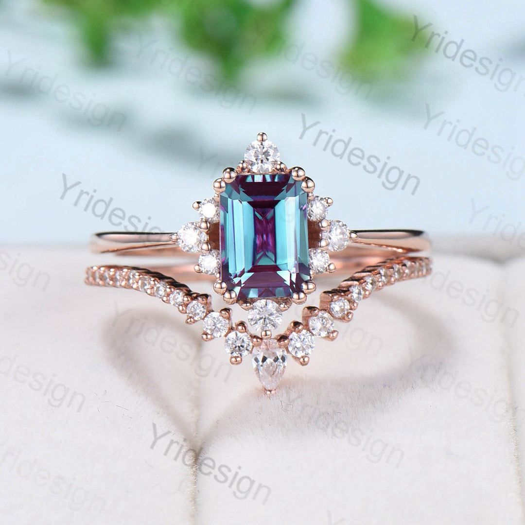 Vintage Emerald Cut Alexandrite Engagement Ring Set 14K Rose Gold Unique Alexandrite Moissanite Wedding Set Gift For Women June Birthstone - PENFINE