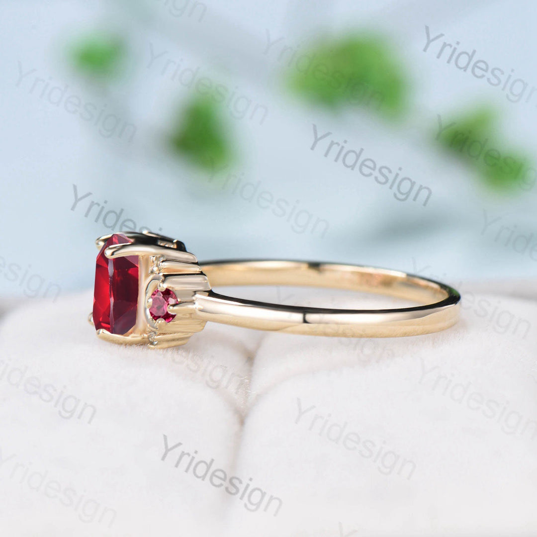 Vintage Garnet Ring Unique Hexagon Garnet Moon Engagement Ring women Art Deco January birthstone ring gift Antique Red Crystal Promise Ring - PENFINE