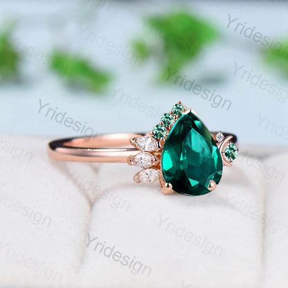 Unique Pear Shaped Emerald Engagement Ring Vintage Green Crystal Wedding Ring Art Deco Cluster Moon Anniversary Ring Proposal Gift for Women - PENFINE