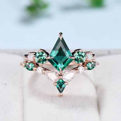 Vintage Kite Cut Emerald Ring Unique Five Stone Green Emerald Engagement Ring Set Art Deco Opal Moissanite Stacking Bridal Set Women Gift - PENFINE