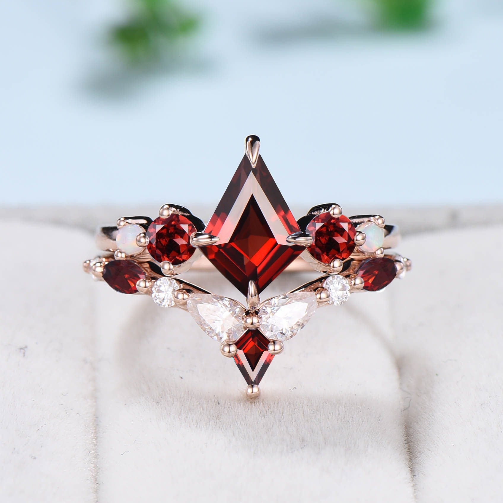 Pear 7x5mm Vintage Natural Red Garnet Engagement Ring Set, Beautiful 2PCS Wedding Ring Set For outlet Bride, Gift For Her, Statement Ring Set.