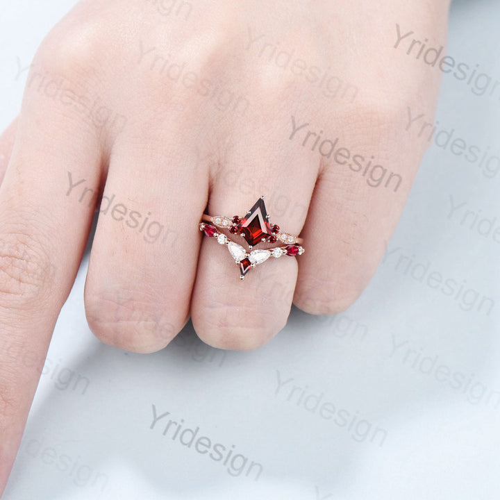 Vintage Kite Cut Garnet Ring For Women Silver Rose Gold Unique Natural Garnet Engagement Ring Art Deco Marquise Milgrain Wedding Ring Set - PENFINE