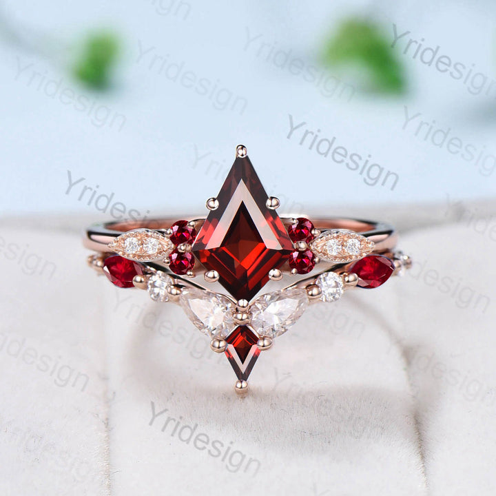 Vintage Kite Cut Garnet Ring For Women Silver Rose Gold Unique Natural Garnet Engagement Ring Art Deco Marquise Milgrain Wedding Ring Set - PENFINE