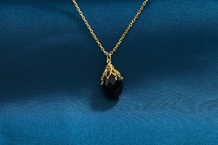 Vintage black onyx pendant necklace Unique rhombus solid 9k/14k/18k yellow gold black stone pendant floral pendant necklace for girl - PENFINE