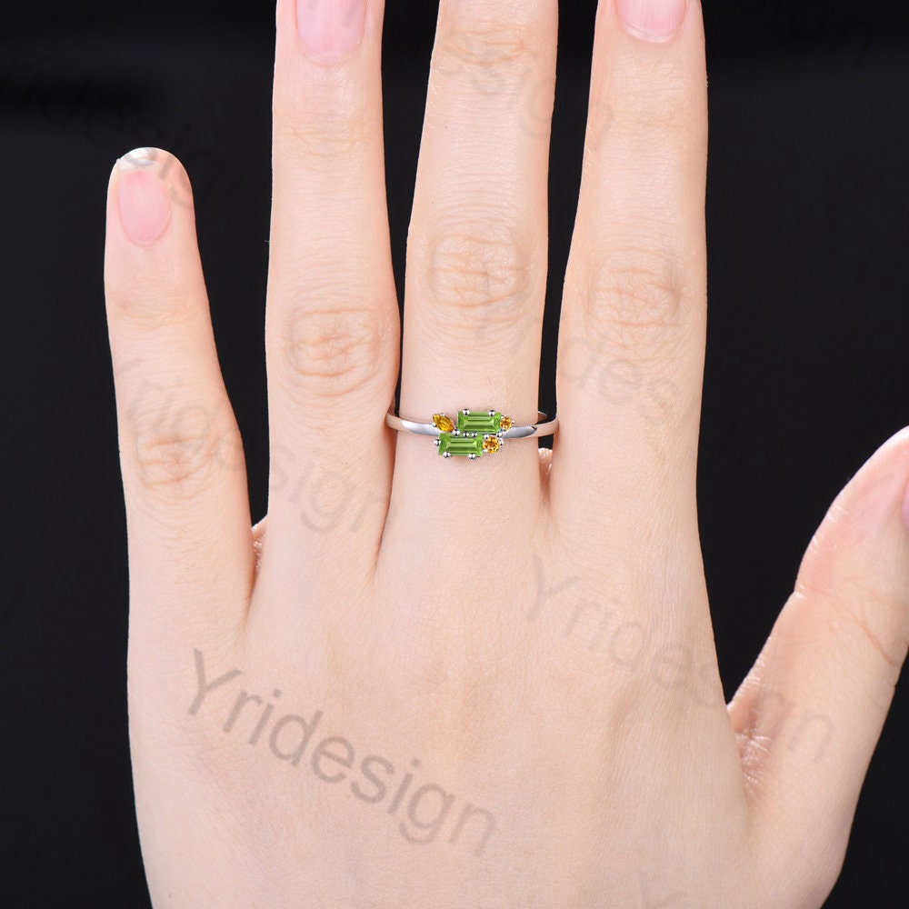 Unique Baguette Peridot Wedding Ring Vintage Citrine Peridot Wedding Ring Stacking Promise Ring August Birthstone Ring Anniversary Gift - PENFINE