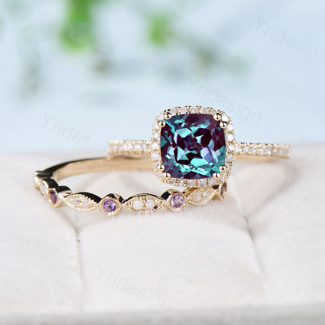 Vintage Cushion alexandrite wedding ring set 14k rose gold classic alexandrite diamond engagement ring women Antique halo ring bridal set - PENFINE