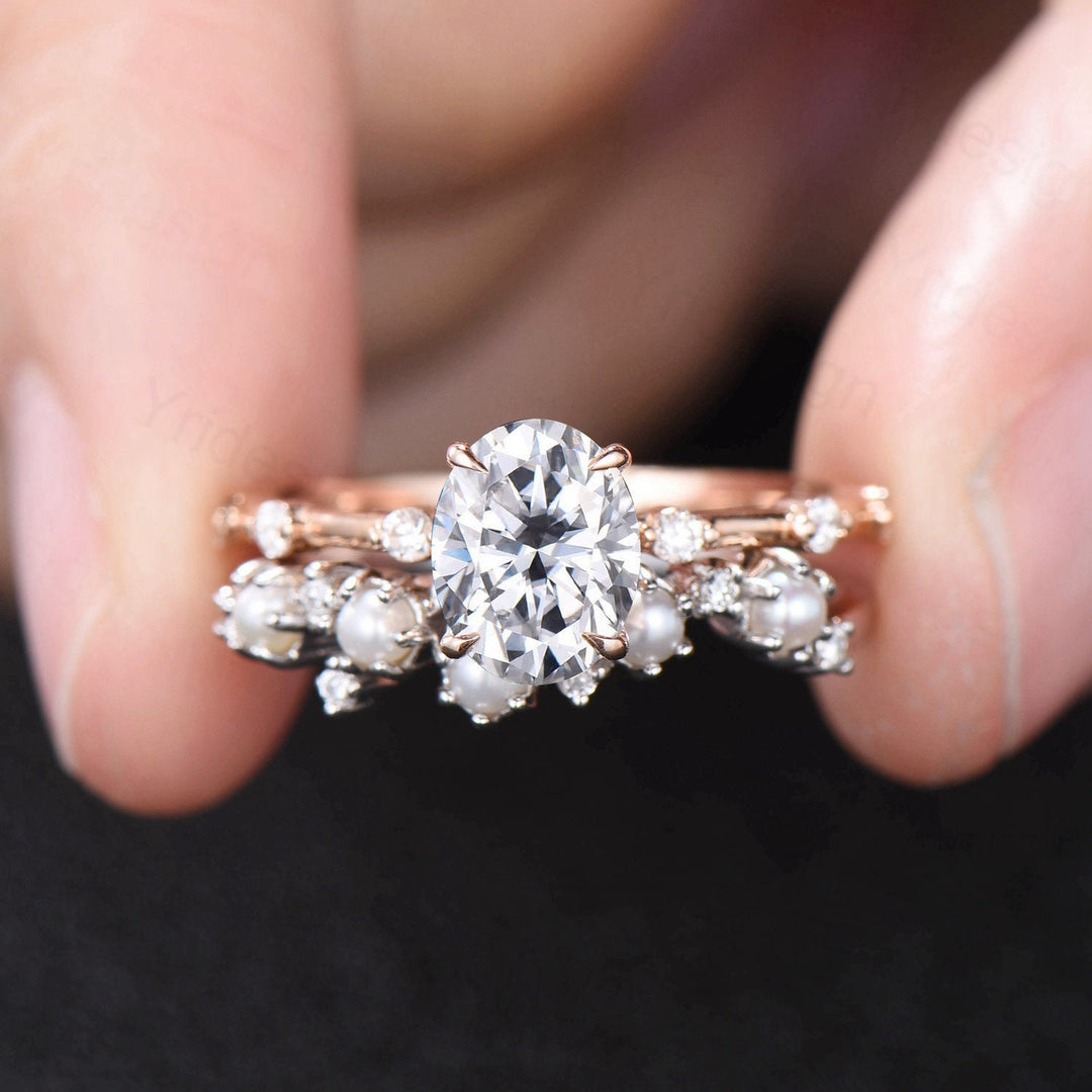 Dainty Oval Moissanite Engagement Ring Set Vinatge Minimalist