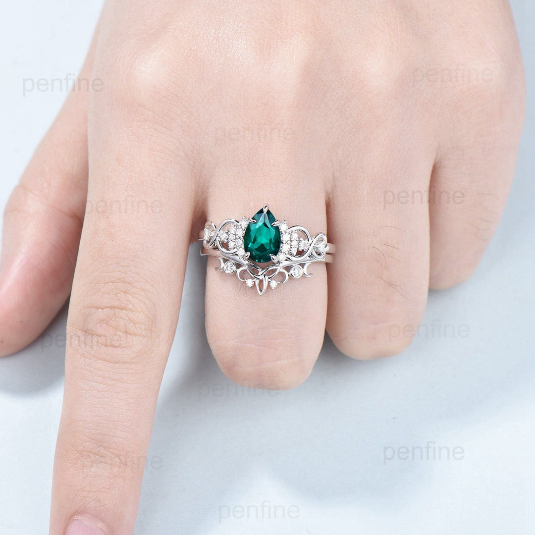 Celtic Love emerald wedding set vintage emerald engagement ring set pear shaped Norse Viking Cluster emerald diamonds Knot bridal ring set - PENFINE