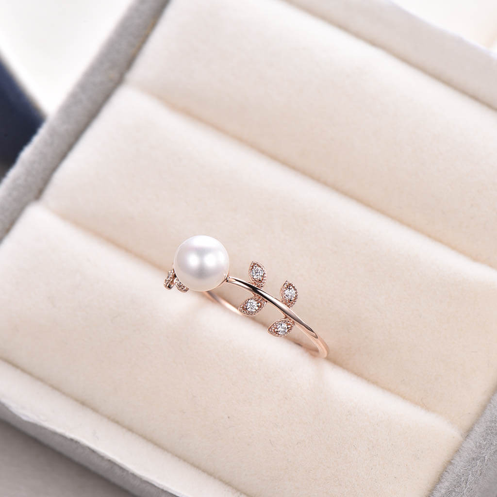 pearl ring