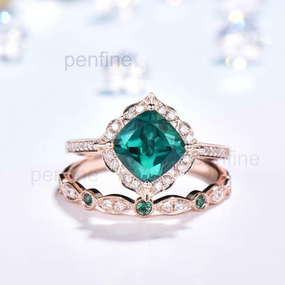 Emerald Cut Emerald Engagemnt Ring Set